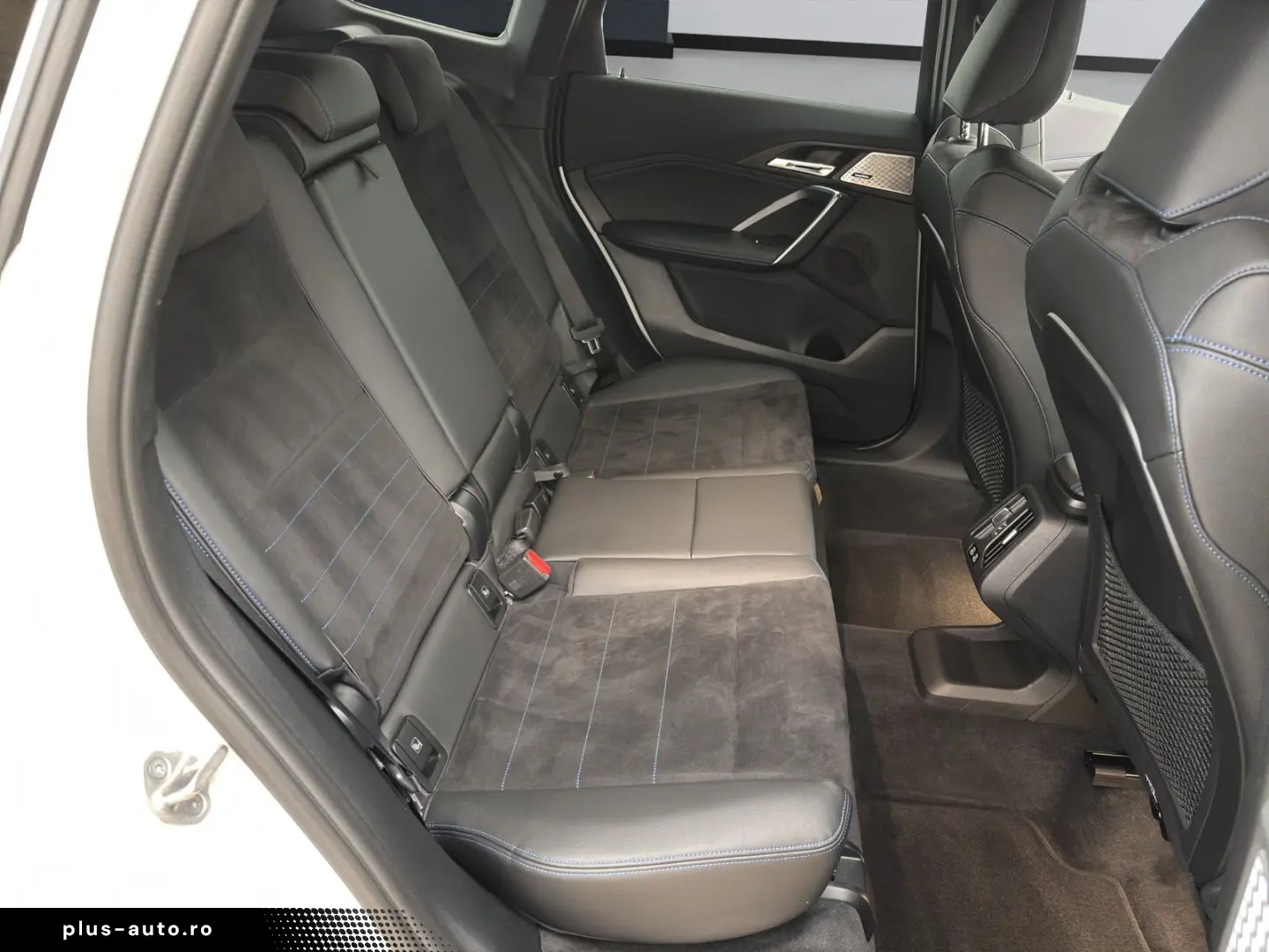 BMW X1 xDrive23i [M Sport  HUD  LED  Pano  HK Sound]