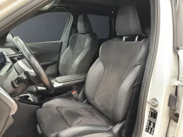 BMW X1 xDrive23i [M Sport  HUD  LED  Pano  HK Sound]