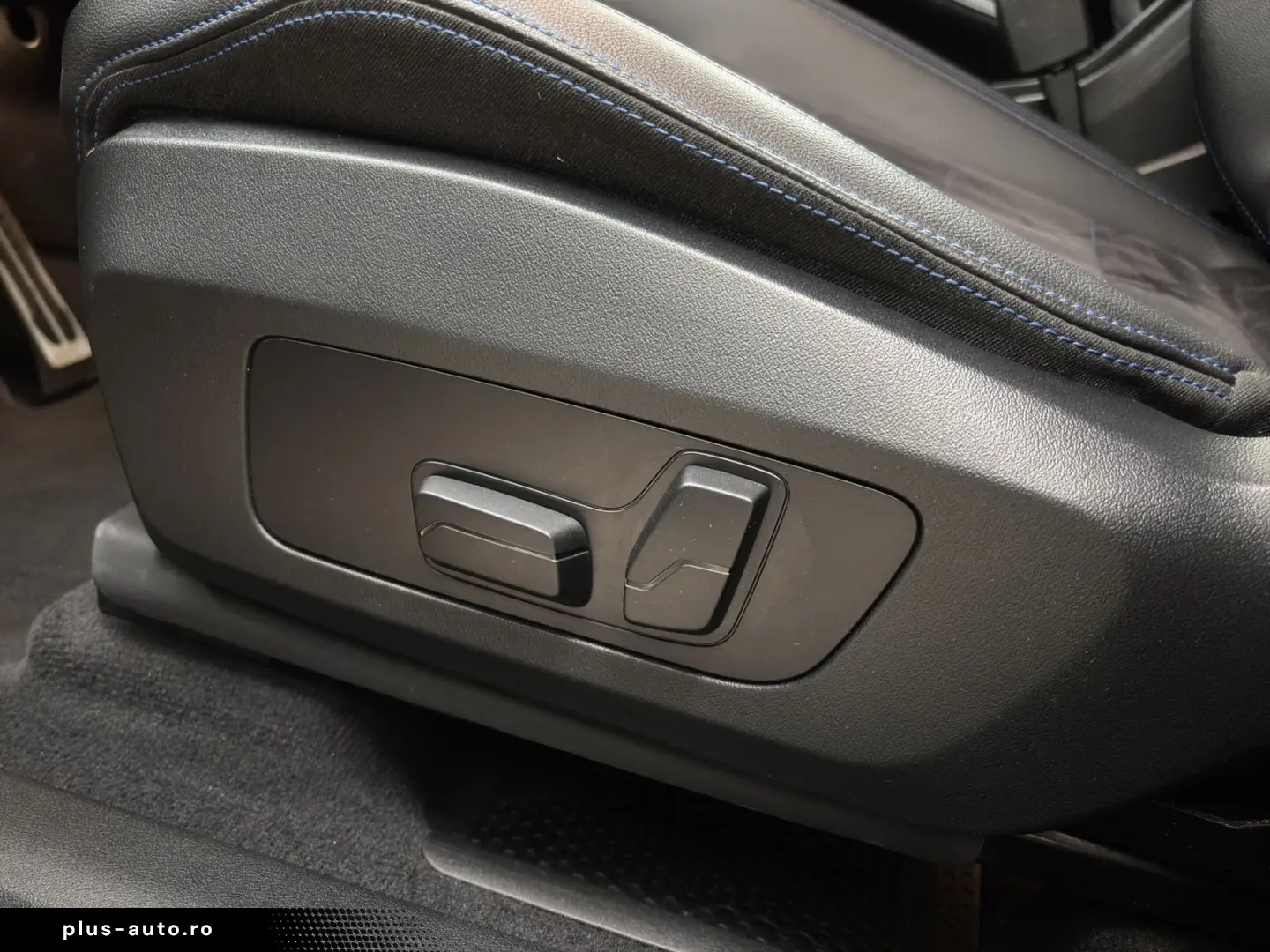 BMW X1 xDrive23i [M Sport  HUD  LED  Pano  HK Sound]