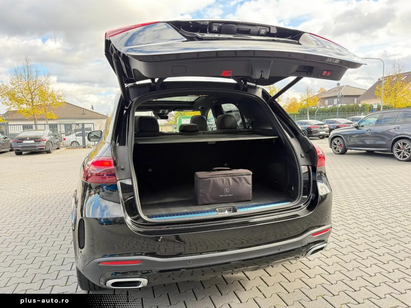 MERCEDES-BENZ GLE 350de 4M AMG 360 ACC HUD LED DAB N&hellip;