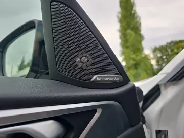 BMW M440i xDrive Live Cockpit Prof Head Up M Sportpa