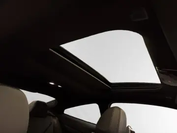 BMW M440i xDrive Coupe Glasdach Head-Up H K DAProf.