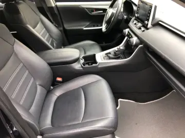 TOYOTA RAV 4 2.5 Plug-In Hybrid