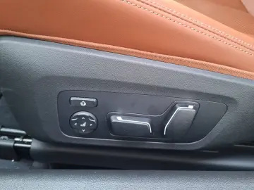 BMW M4 Competition M xDrive Cabrio DAPro H K 360