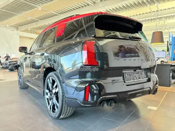 MINI Countryman JCW ALL4 John Cooper Works Trim EDC