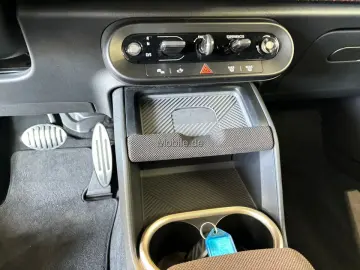 MINI Countryman JCW ALL4 John Cooper Works Trim EDC