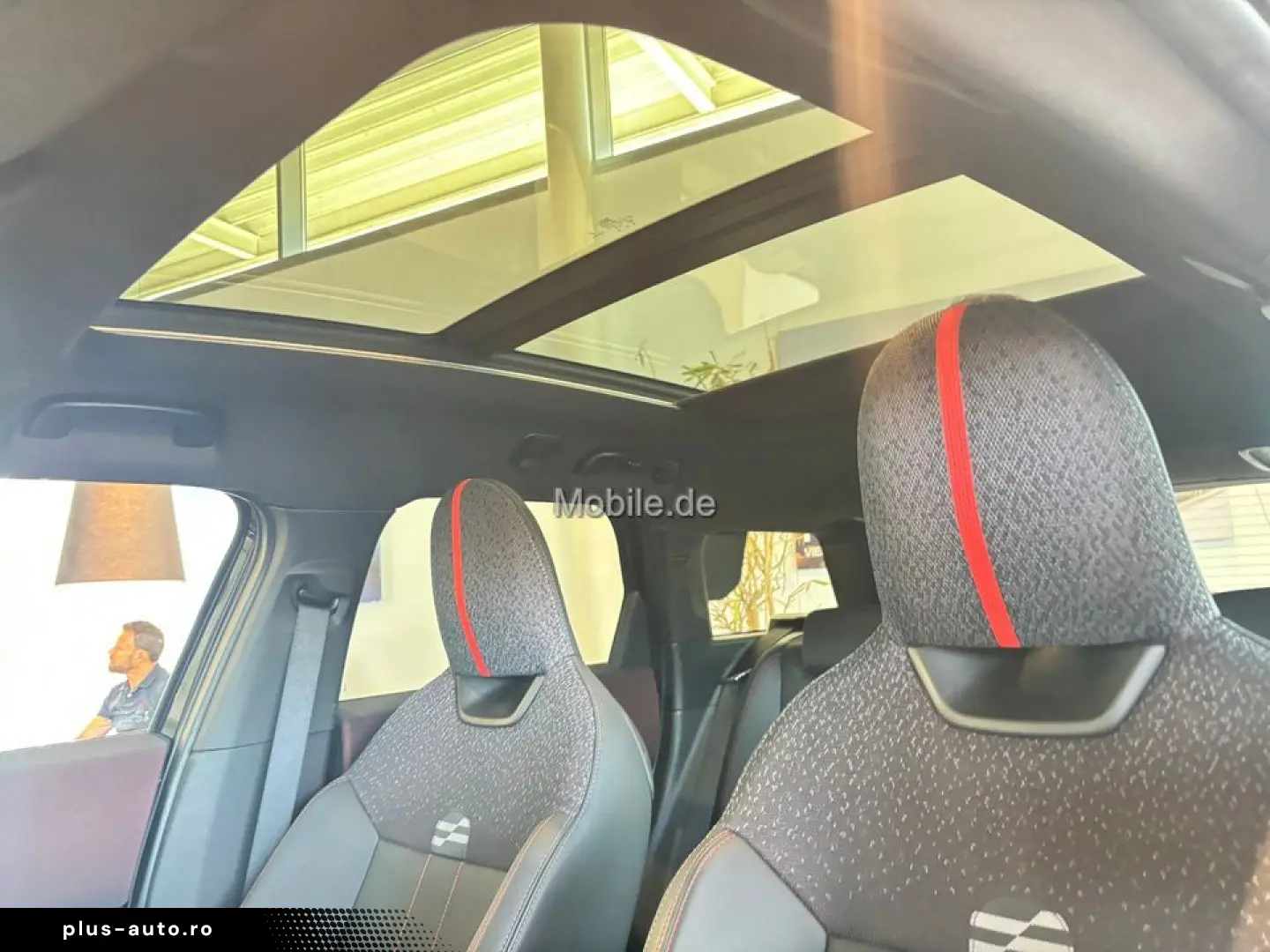 MINI Countryman JCW ALL4 John Cooper Works Trim EDC