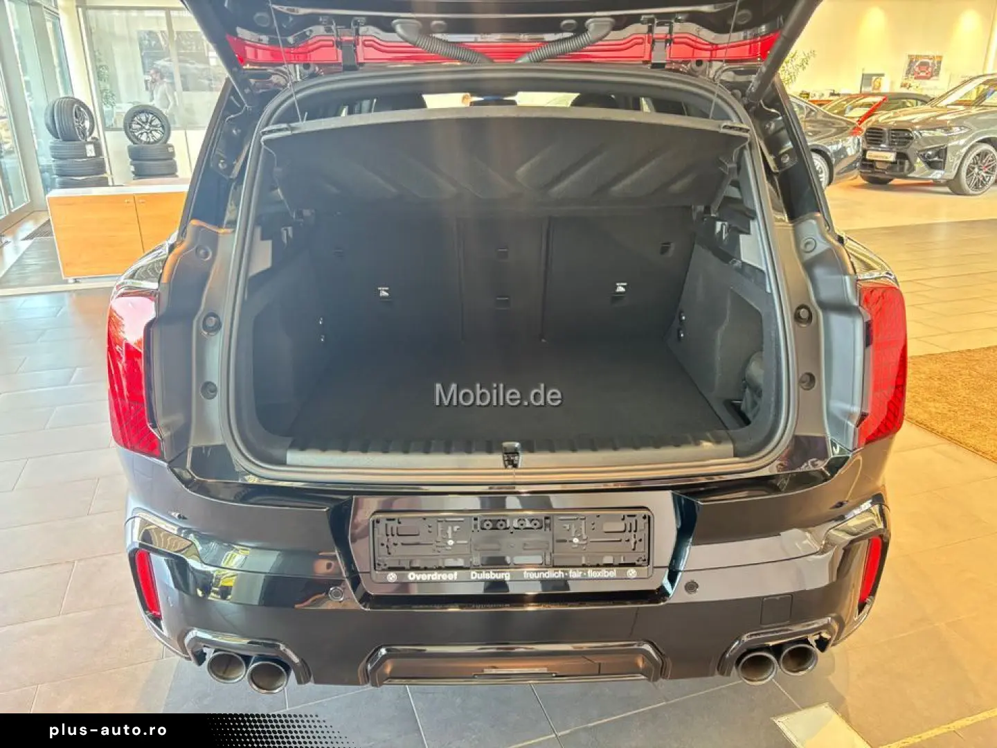 MINI Countryman JCW ALL4 John Cooper Works Trim EDC