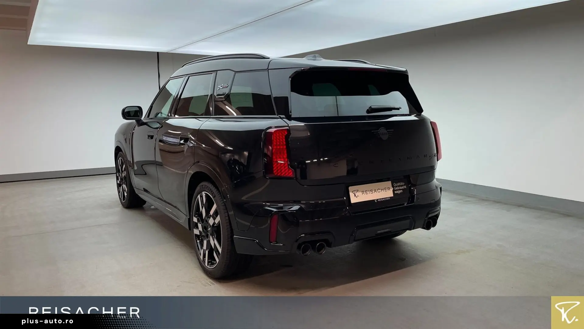 MINI John Cooper Works Countryman ALL4 A JCW-Trim Pan