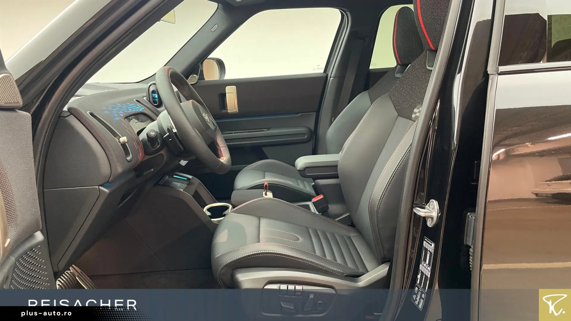 MINI John Cooper Works Countryman ALL4 A JCW-Trim Pan