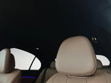 MERCEDES-BENZ E 200 AMG  Superscreen Burmester Night&hellip;