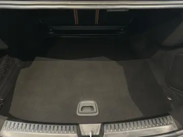 MERCEDES-BENZ E 200 AMG  Superscreen Burmester Night&hellip;