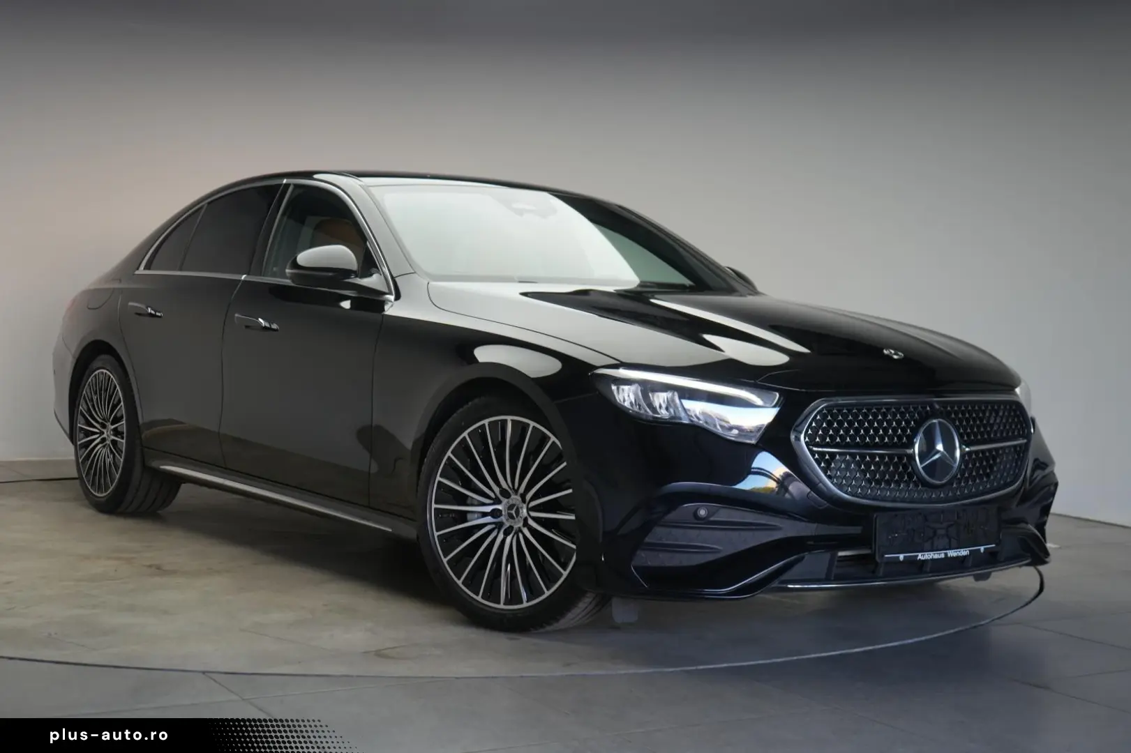 MERCEDES-BENZ E 220 d 9G-Tronic AMG Leder Distronic &hellip;