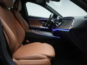 MERCEDES-BENZ E 220 d 9G-Tronic AMG Leder Distronic &hellip;