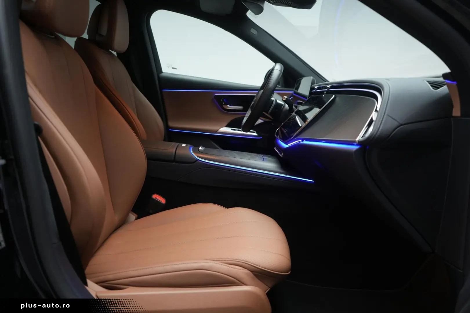 MERCEDES-BENZ E 220 d 9G-Tronic AMG Leder Distronic &hellip;