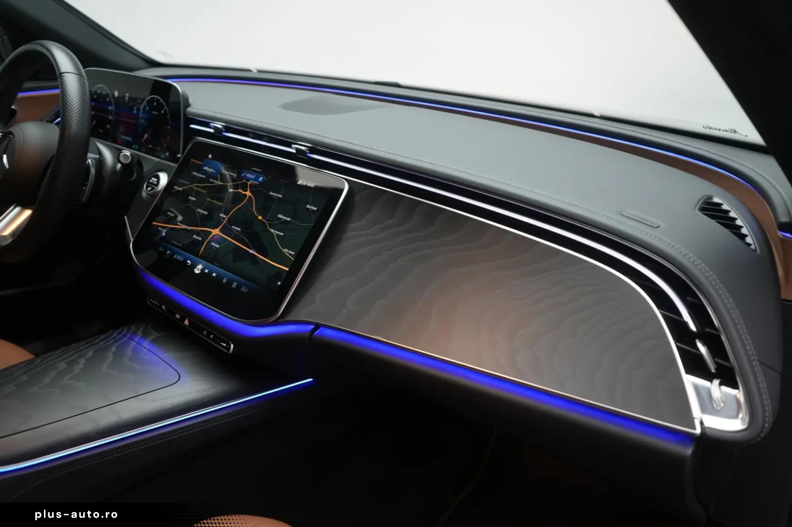 MERCEDES-BENZ E 220 d 9G-Tronic AMG Leder Distronic &hellip;