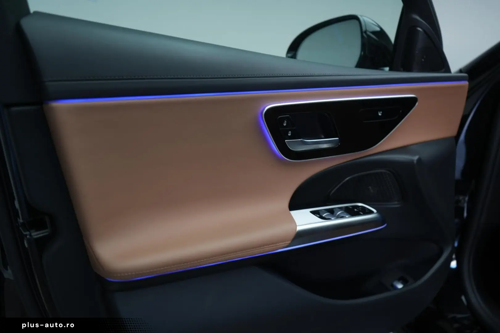 MERCEDES-BENZ E 220 d 9G-Tronic AMG Leder Distronic &hellip;