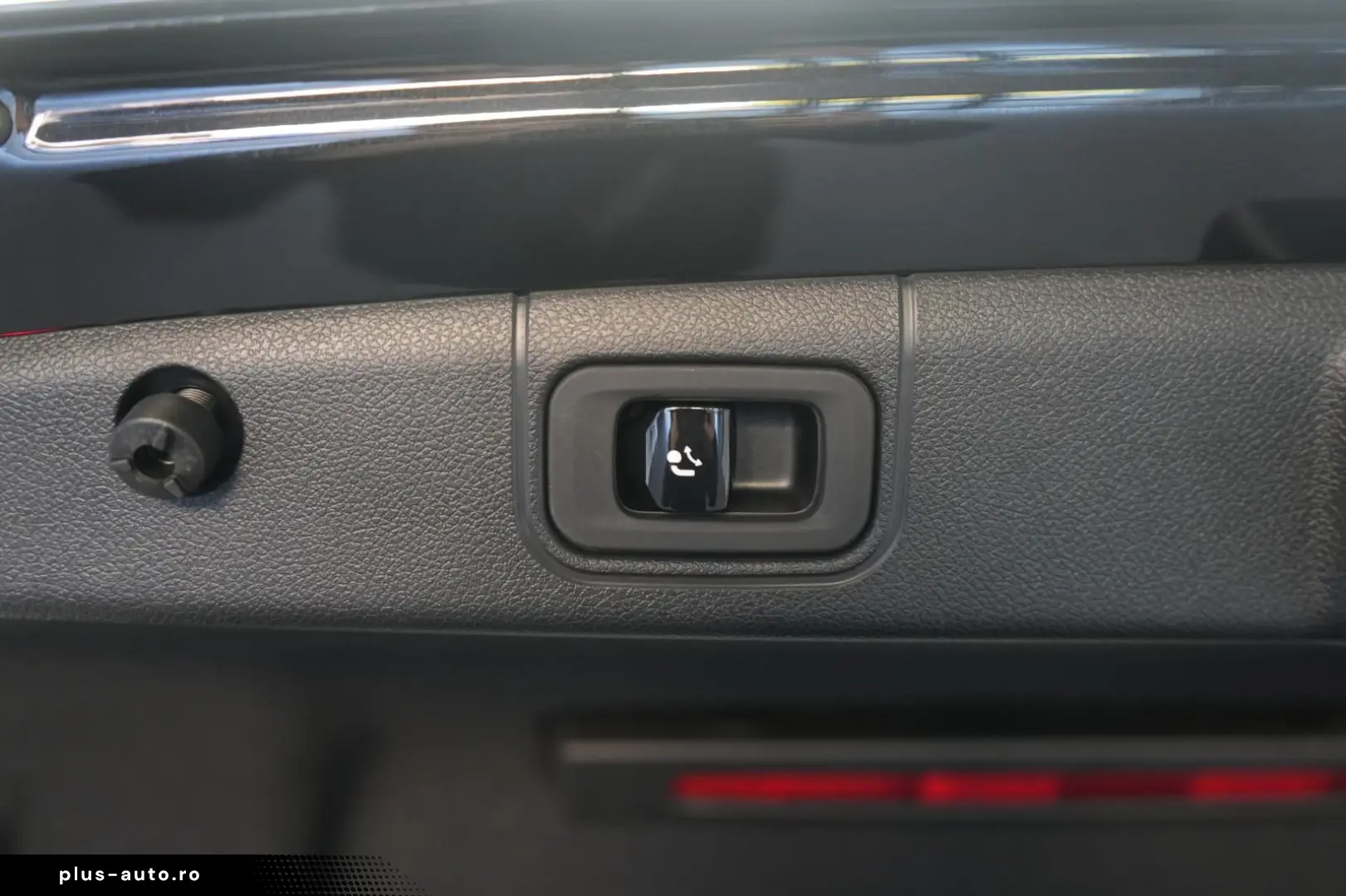 MERCEDES-BENZ E 220 d 9G-Tronic AMG Leder Distronic &hellip;