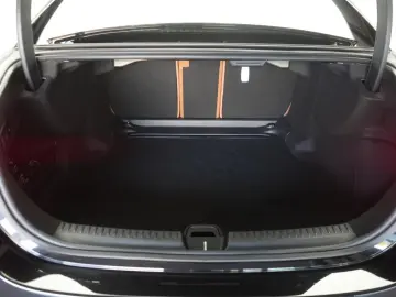 MERCEDES-BENZ E 220 d 9G-Tronic AMG Leder Distronic &hellip;