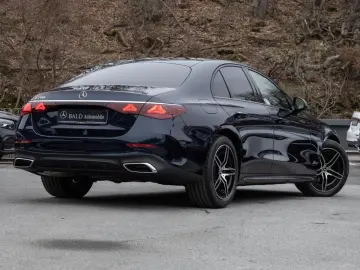 MERCEDES-BENZ E 200 AMG Wide Digital Pano AHK Burm4D&hellip;