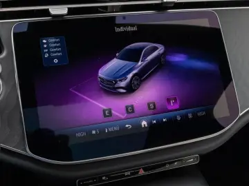 MERCEDES-BENZ E 200 AMG Wide Digital Pano AHK Burm4D&hellip;