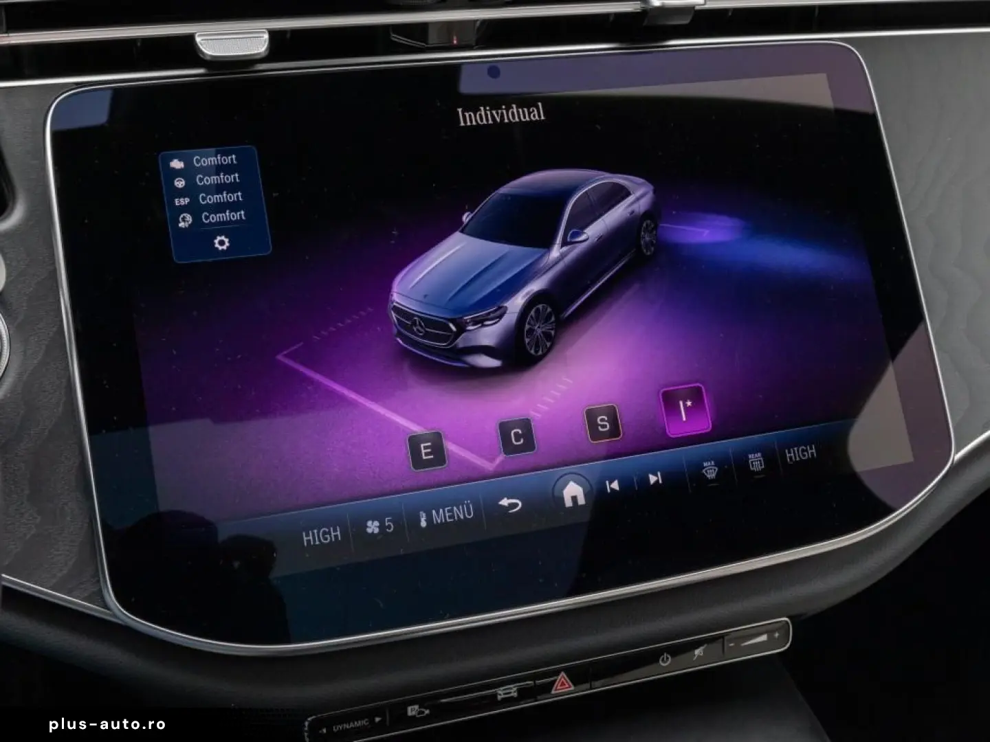 MERCEDES-BENZ E 200 AMG Wide Digital Pano AHK Burm4D&hellip;