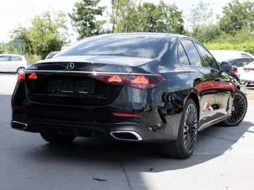 MERCEDES-BENZ E 200 AMG-Sport Super Pano Sitzklima B&hellip;