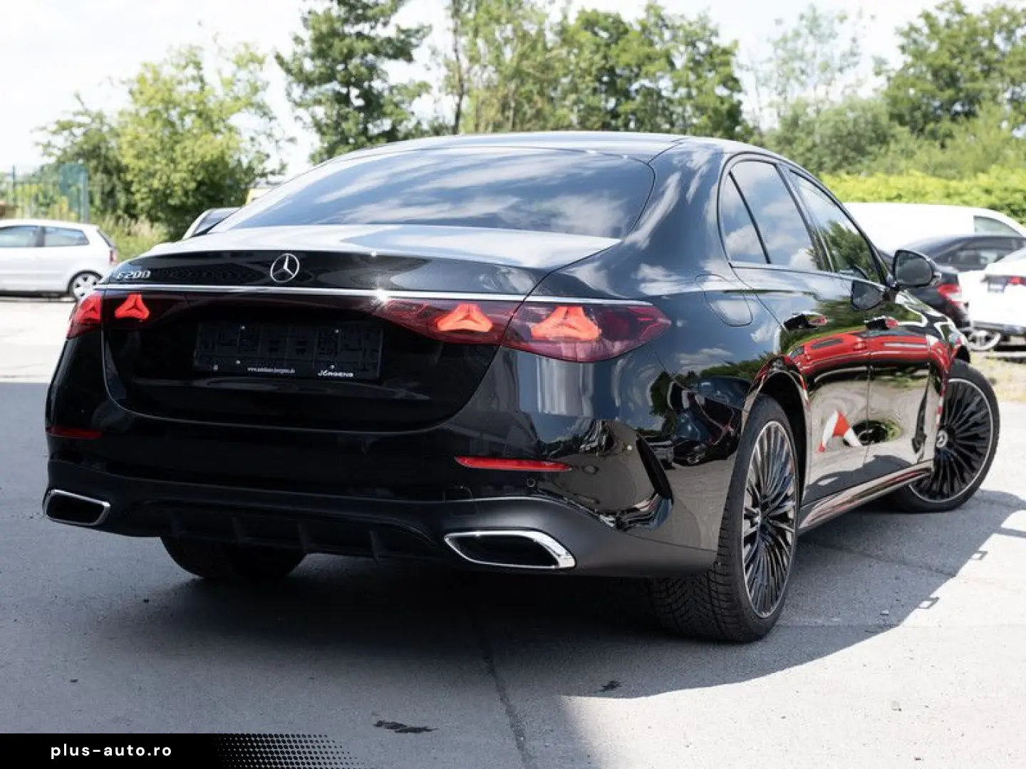 MERCEDES-BENZ E 200 AMG-Sport Super Pano Sitzklima B&hellip;