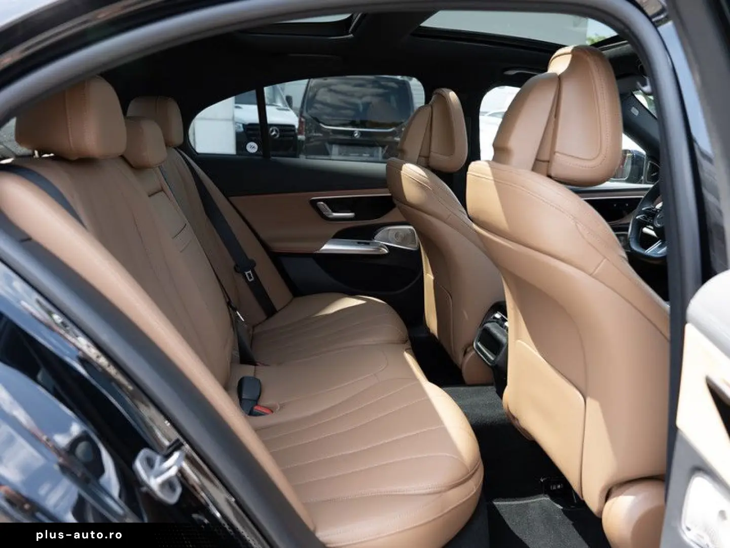 MERCEDES-BENZ E 200 AMG-Sport Super Pano Sitzklima B&hellip;