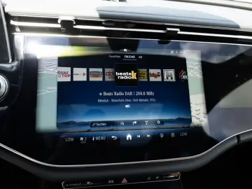 MERCEDES-BENZ E 200 AMG-Sport Super Pano Sitzklima B&hellip;