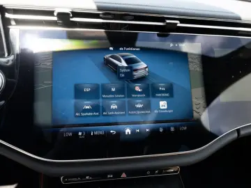 MERCEDES-BENZ E 200 AMG-Sport Super Pano Sitzklima B&hellip;