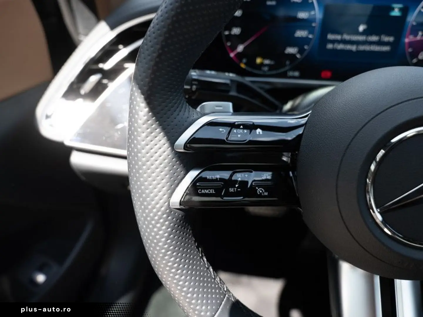 MERCEDES-BENZ E 200 AMG-Sport Super Pano Sitzklima B&hellip;