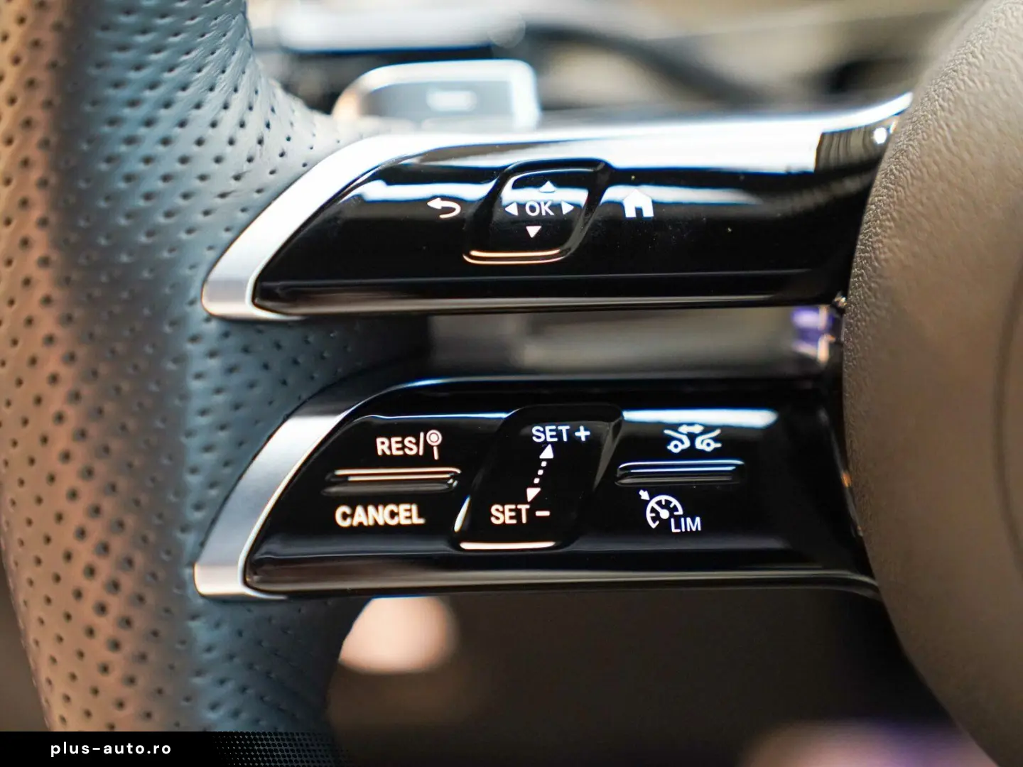 MERCEDES-BENZ CLE 450 4M Coupé AMG Line Nappa Burmester Pano