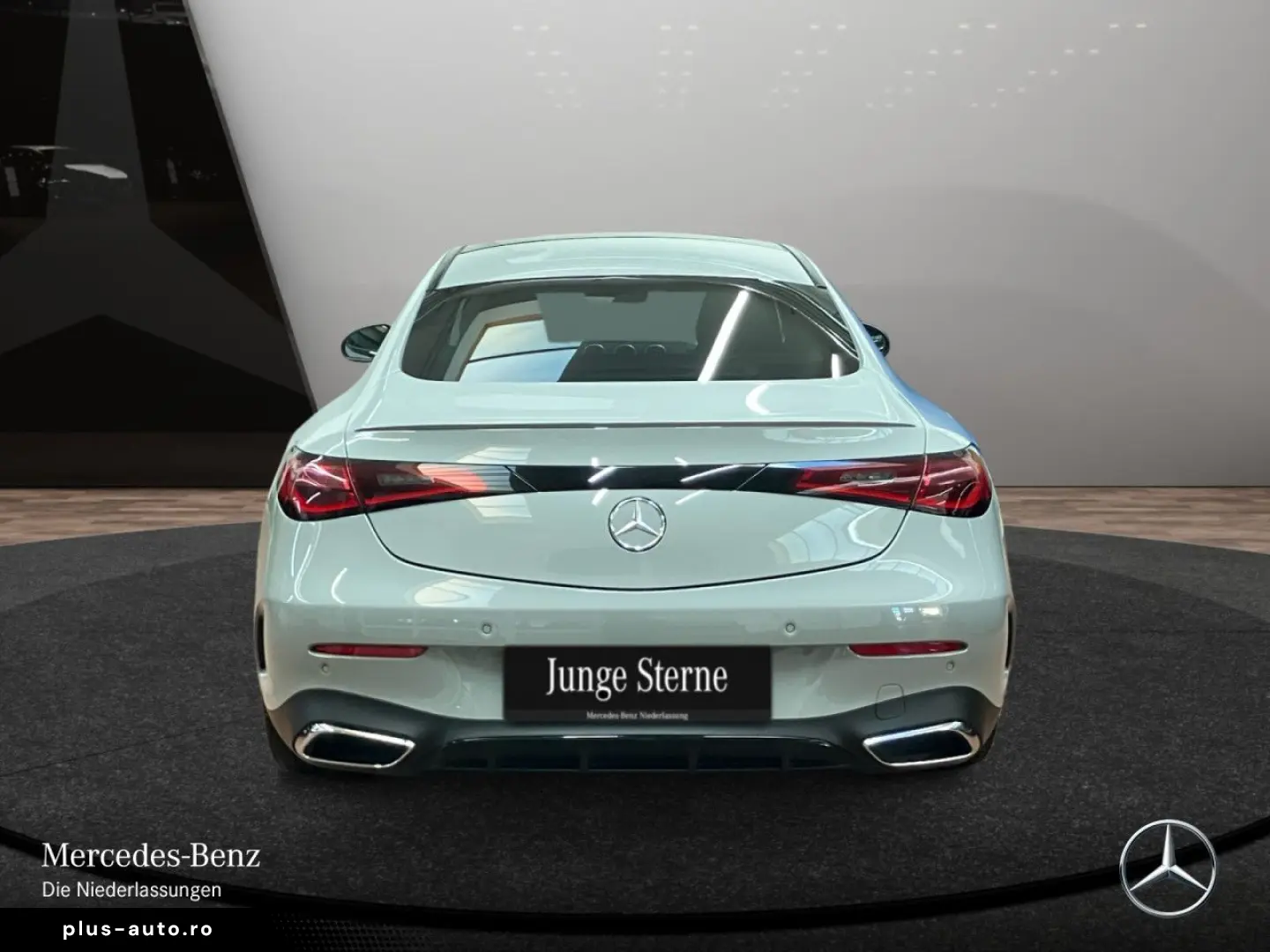 MERCEDES-BENZ CLE 450 4M Coupé AMG Premium Night Pano AHK