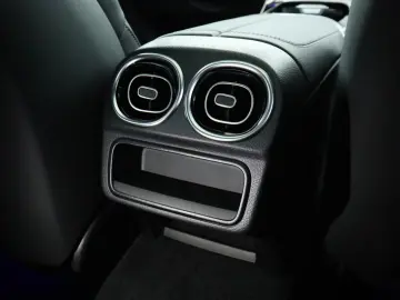 MERCEDES-BENZ CLE 300 4M AMG Premium  Dig.Light Pano&hellip;