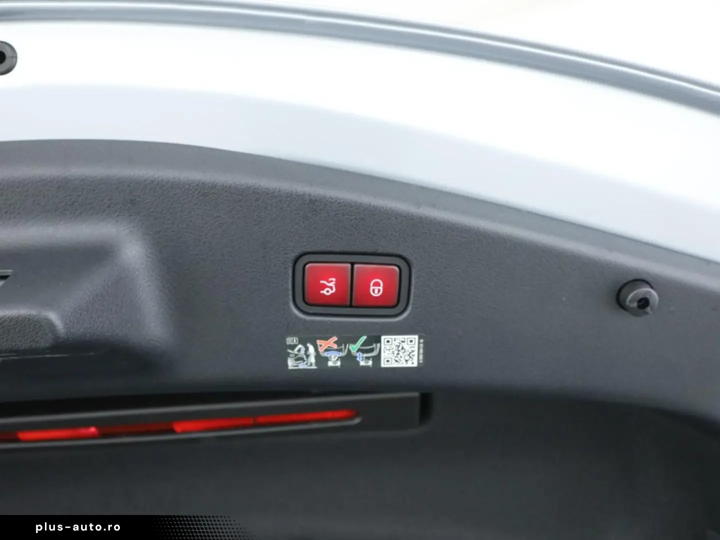 MERCEDES-BENZ CLE 300 4M AMG Premium  Dig.Light Pano&hellip;