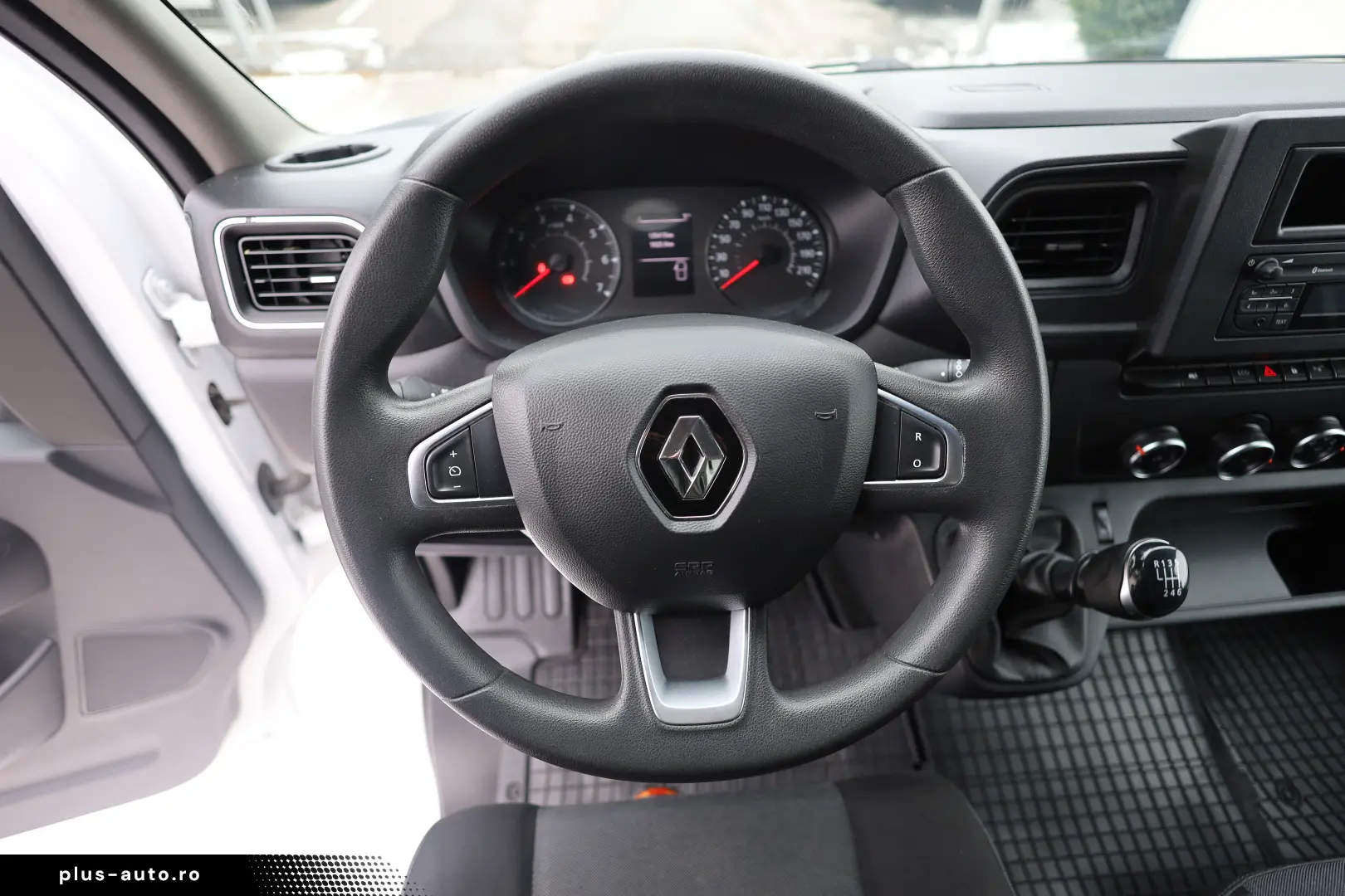 Renault Master L2H2 2.3D 136CP