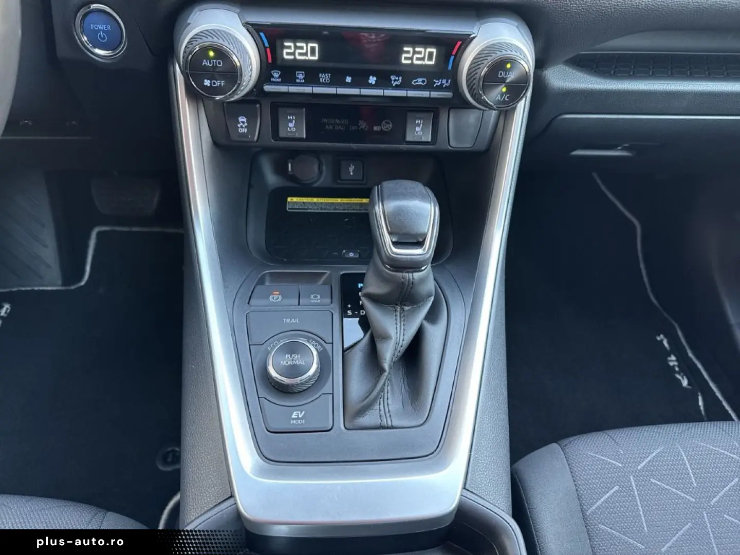 TOYOTA RAV 4 2.5 4x4 Hybrid Team D