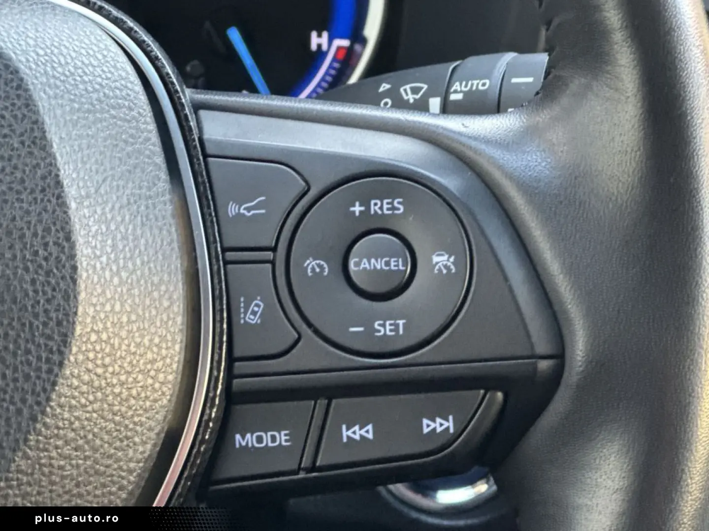 TOYOTA RAV 4 2.5 4x4 Hybrid Team D