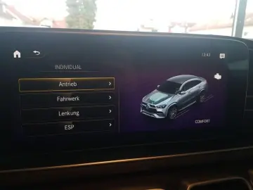 MERCEDES-BENZ GLE 350 d 4M C AMG Pano AIR FAP Tritt &hellip;