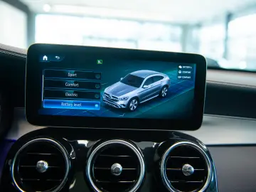 Mercedes-Benz GLC 300e 4Matic Coupe