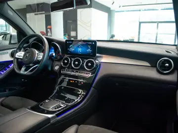 Mercedes-Benz GLC 300e 4Matic Coupe