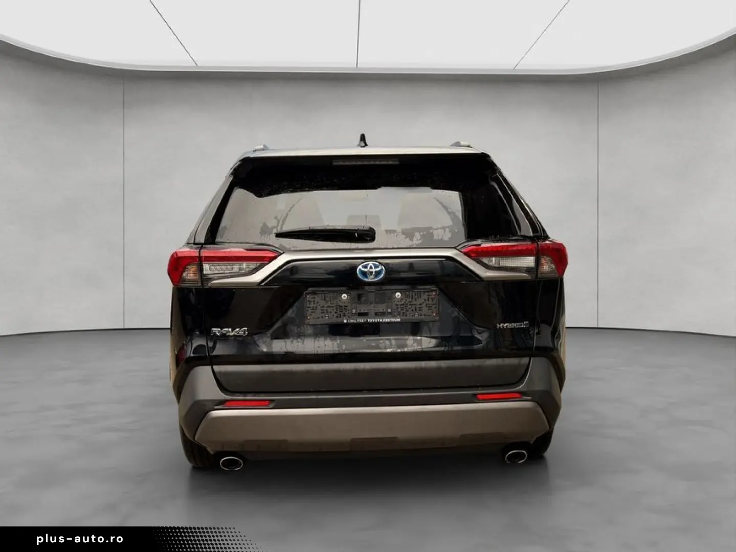 TOYOTA RAV 4 2.5 4x4 Hybrid Team Deutschland