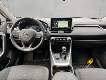 TOYOTA RAV 4 2.5 4x4 Hybrid Team Deutschland