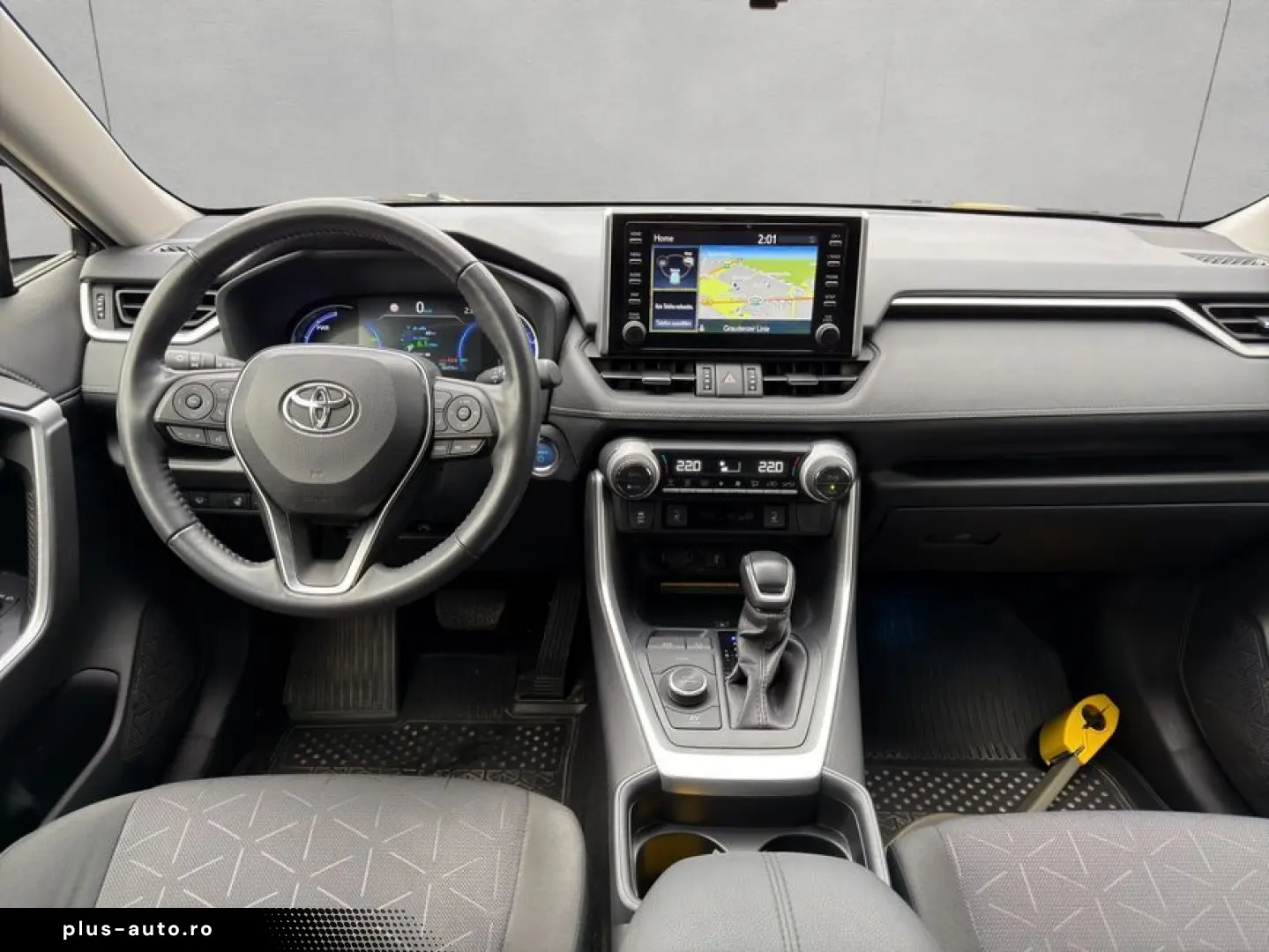 TOYOTA RAV 4 2.5 4x4 Hybrid Team Deutschland