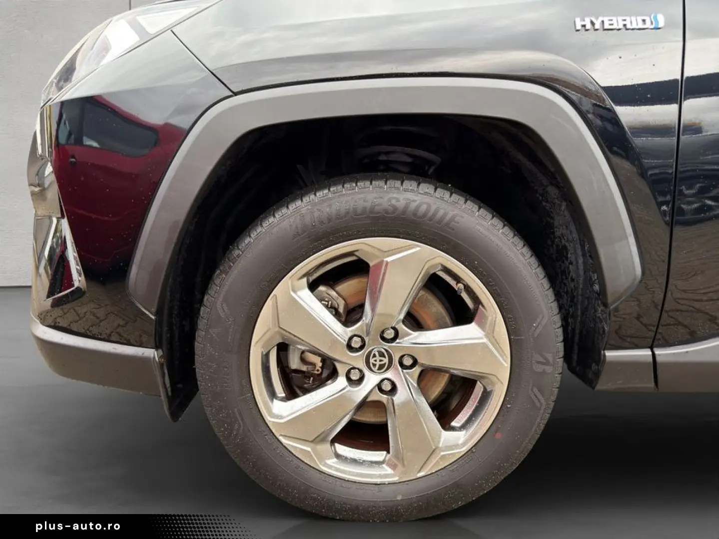 TOYOTA RAV 4 2.5 4x4 Hybrid Team Deutschland