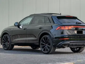 Audi Q8 50 TDI QUATTRO 3 X S LINE HUD