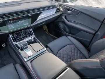 Audi Q8 50 TDI QUATTRO 3 X S LINE HUD