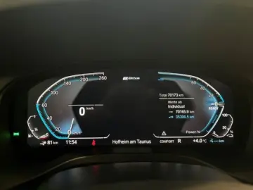 BMW X3 xDrive 30e M Sportpaket AHK-klappbar Pano Nav