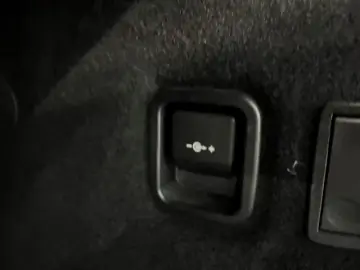 BMW X3 xDrive 30e M Sportpaket AHK-klappbar Pano Nav